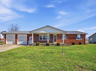 926 Old Chillicothe Rd SE, Washington Court House, OH 43160