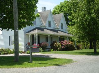 1244 Max Ln, Galax, VA 24333