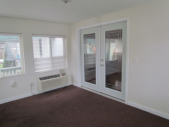 4th image of 11274 Valley Dr