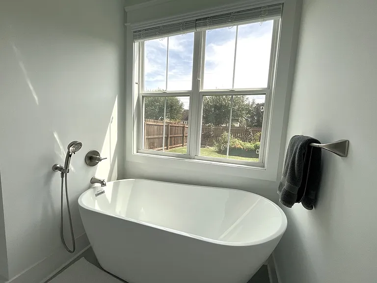 4140 Azalea Ct — Photo 10