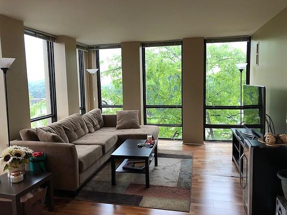 5th image of 1660 N La Salle St #511