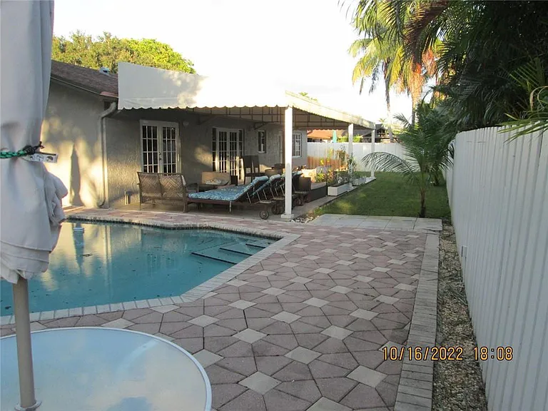 11538 SW 55th Ct — Photo 15