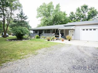 910 W Ellis Ave, Belding, MI 48809