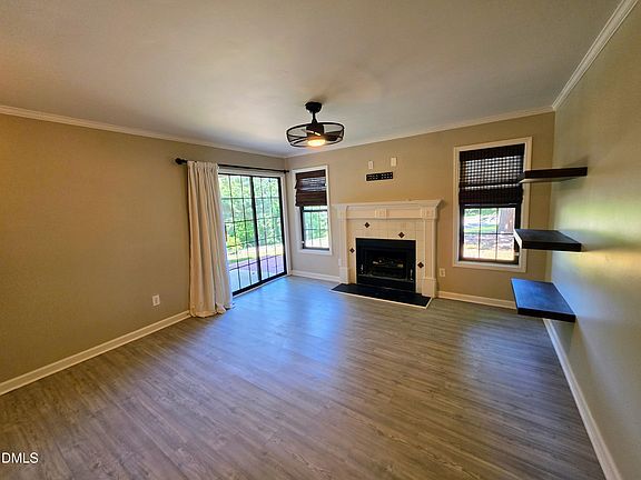 4th image of 3803 Chimney Ridge Pl APT 4