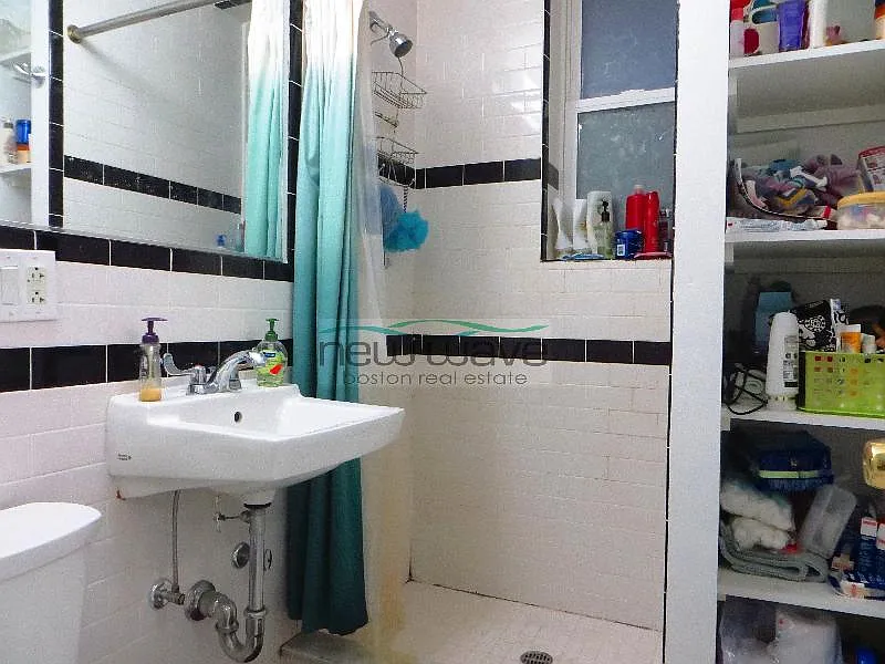 2 bed, 999 sqft, $4,000 — Photo 4