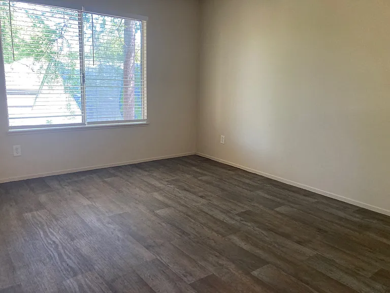 415 Susana St #2 — Photo 6