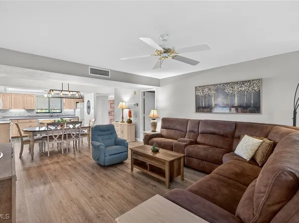 4384 Bowsprit Ct APT 2B, Fort Myers, FL 33919