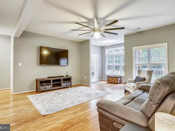 8923 Groffs Mill Dr #8923, Owings Mills, MD 21117