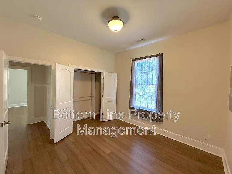 706 S Chester St — Photo 13