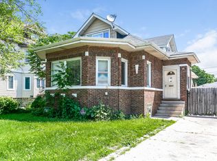 415 S 17th Ave, Maywood, IL 60153