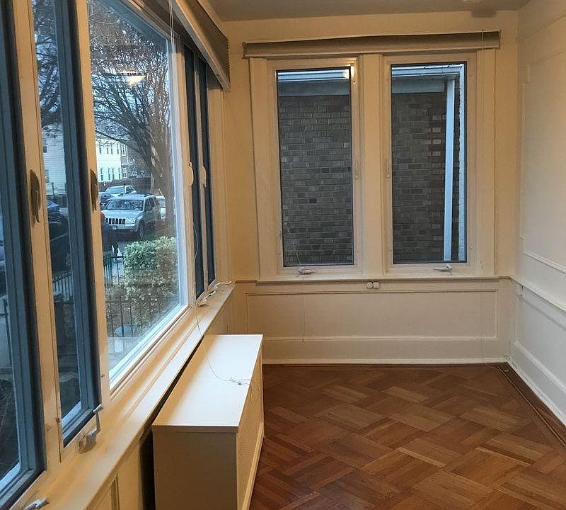 2nd image of 1556 Kimball St
