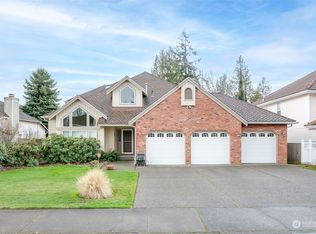 19301 138th Ave SE, Renton, WA 98058