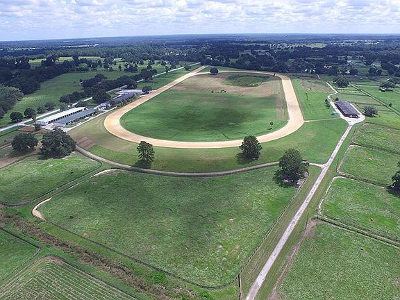 2nd image of 10880 NW Highway 464b