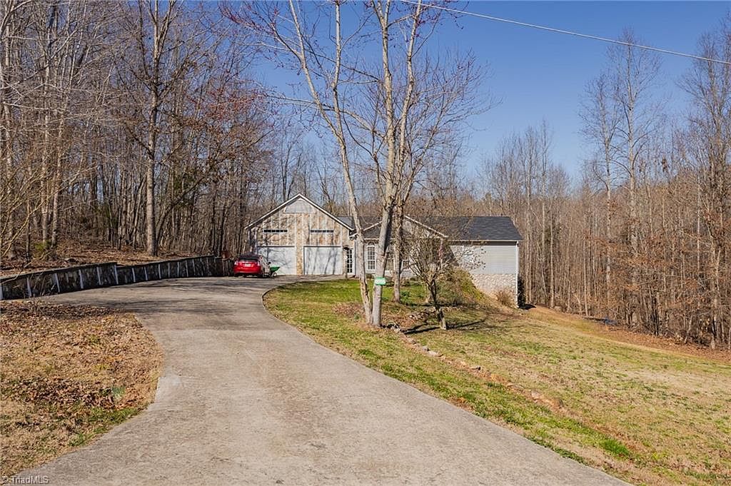 1040 Greenleaf Acres Dr, Asheboro, NC 27205 Zillow