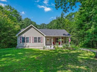 5 Pinehurst Dr, Bennington, NH 03442