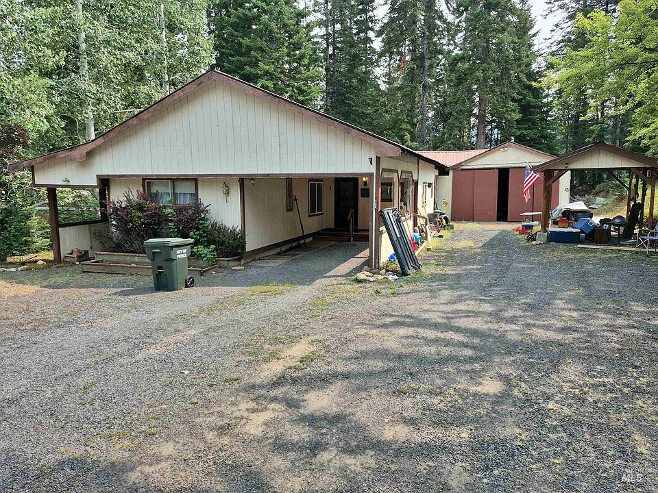 1st image of 108 Cottonwood Ave
