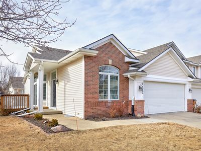 6000 Century Way E, Johnston, IA, 50131