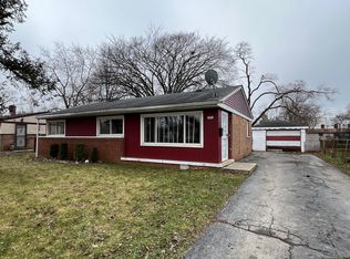 16528 Oxford Dr, Markham, IL 60428