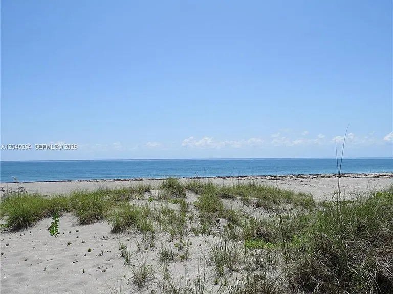404 S Beach Rd #404 — Photo 27