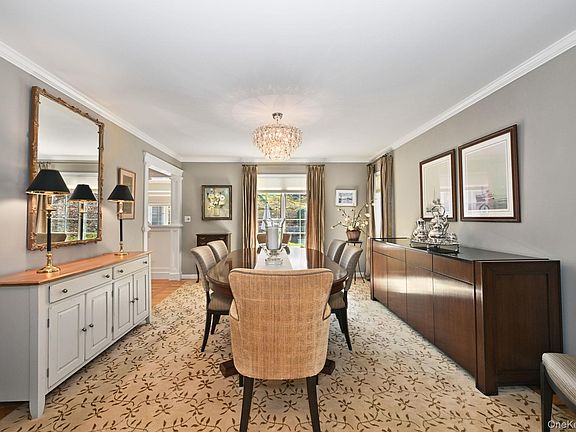 5th image of 44 Butler Hill Road