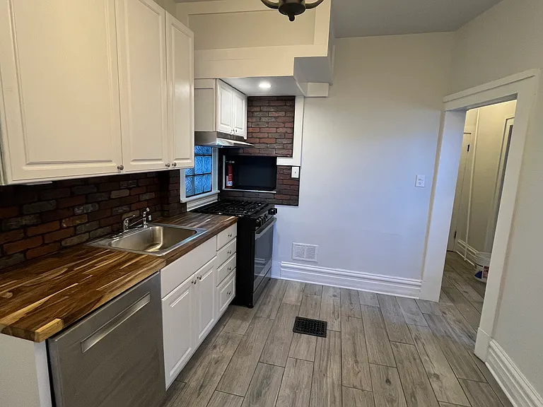 New kitchen