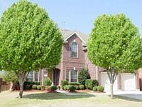 1st image of 3305 Crandon Dr