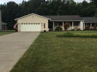 546 Stone Valley Dr, Amherst, OH 44001