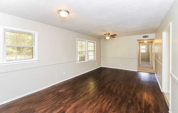 25 Hickory Cir — Photo 8