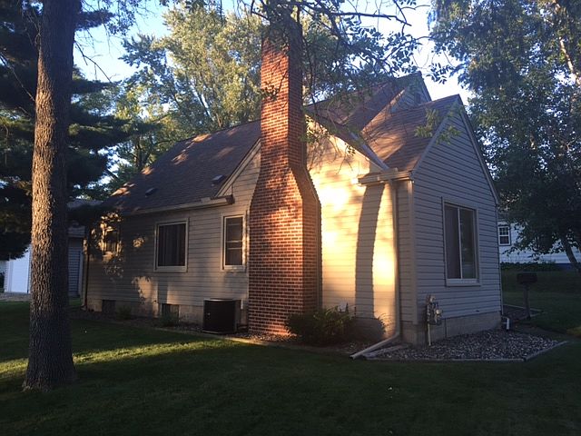 1st image of 2387 12th Ave E