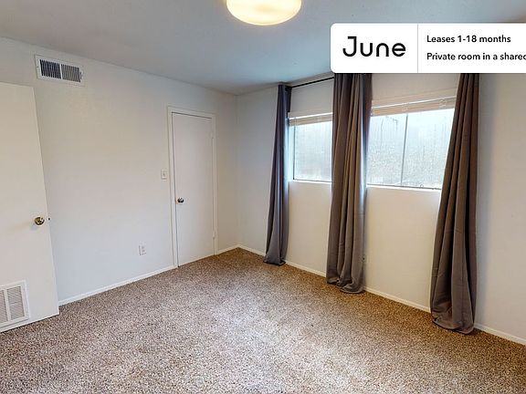 4th image of 408 W 37th St #10B-A