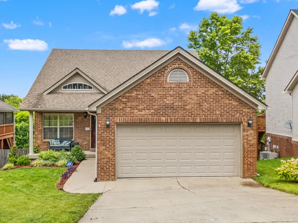 829 Lauderdale Dr, Lexington, KY 40515
