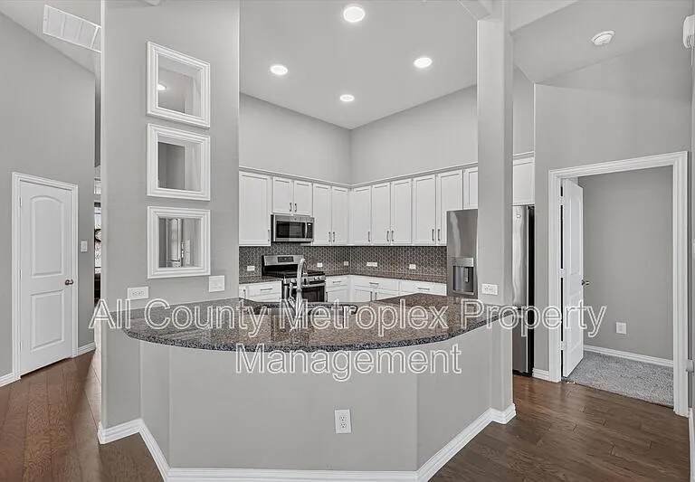 1602 Emerald Brook Ct — Photo 10