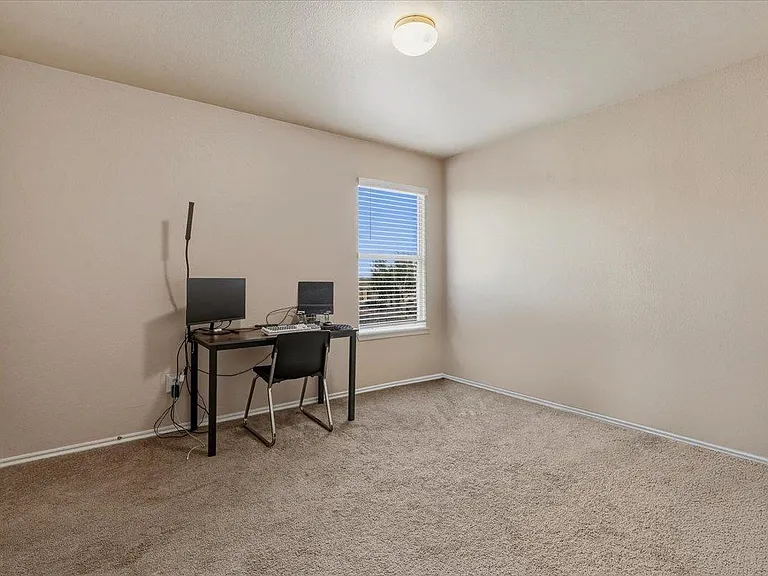 12705 Saint Mary Dr — Photo 23
