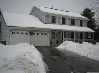 9 Friar Tuck Way, Saratoga Springs, NY 12866