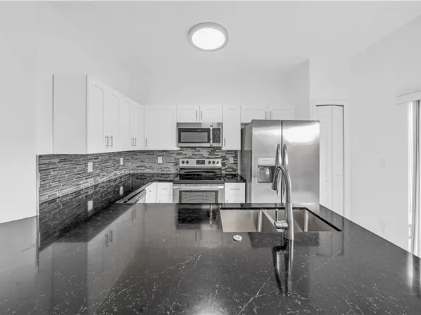 8401 NW 107th Court #6-36, Doral, FL 33178