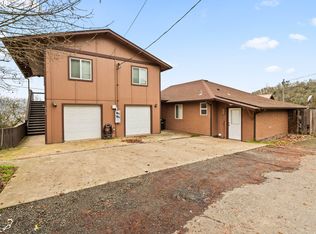 1010 NE Malheur Ave, Roseburg, OR 97470