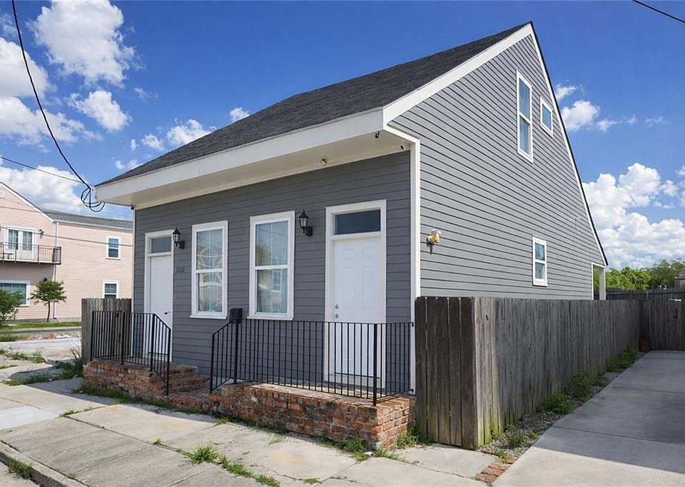 1st image of 2133 Dumaine St