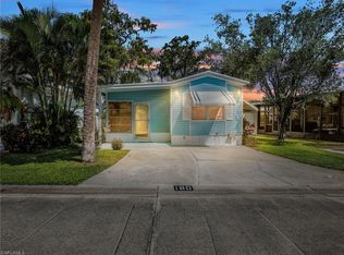 160 Cheetah Dr, Naples, FL 34114