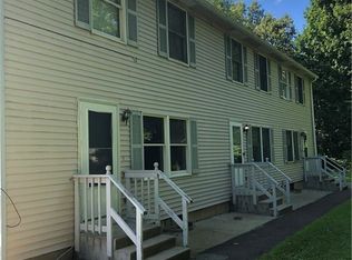 393 Kensington Ave, Meriden, CT 06451