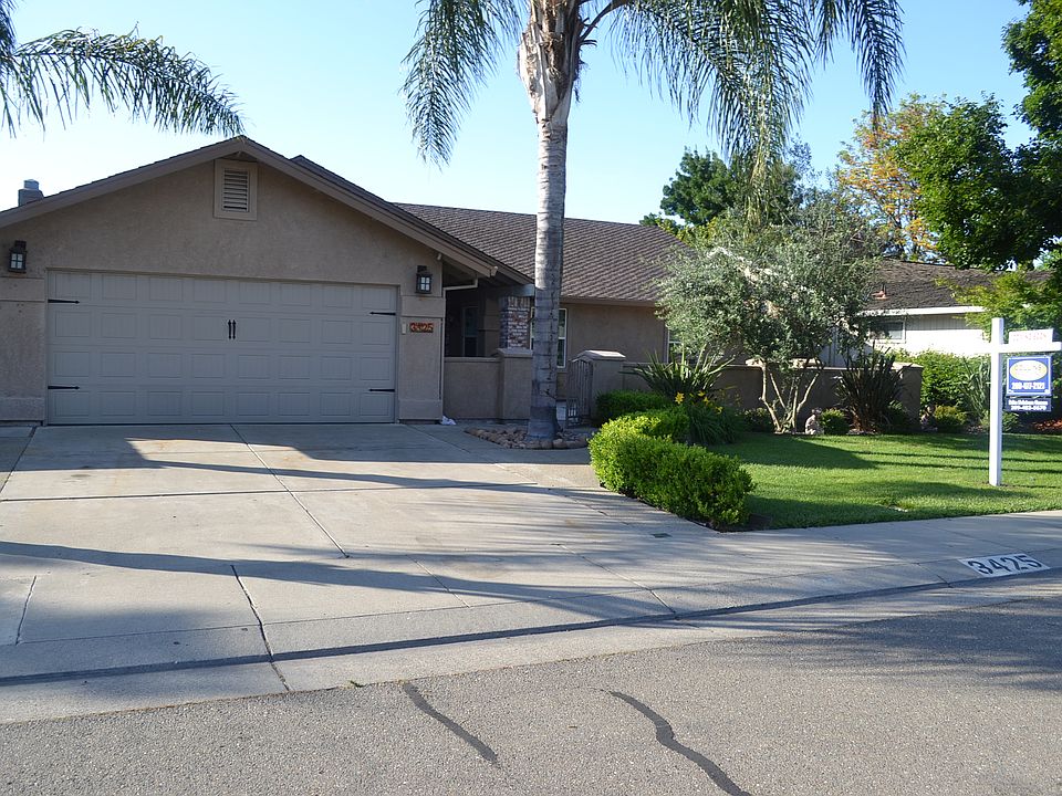 1st image of 3425 Larchmont Dr