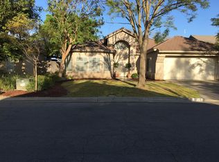 9116 N Recreation Ave, Fresno, CA 93720