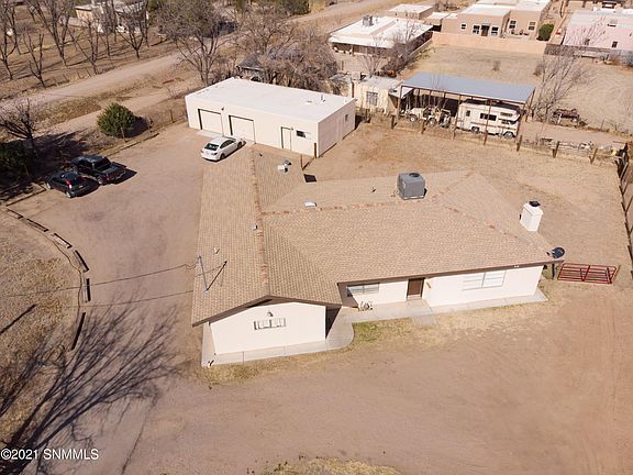 3rd image of 2138 Calle Del Sur