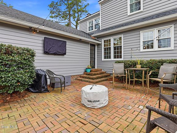 4th image of 1204 W Highland Avenue