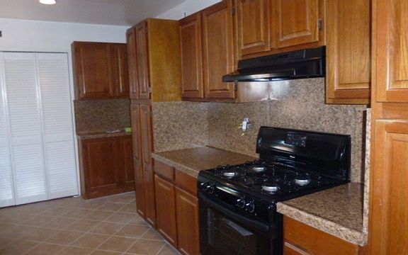 3rd image of 8461 Holder St