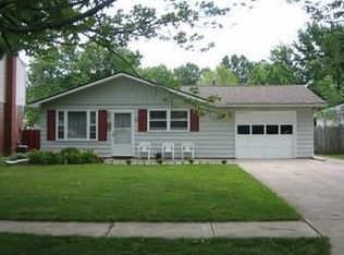936 Fairwood Blvd, Elyria, OH 44035