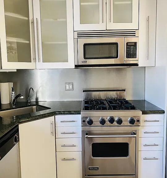 446 San Vicente Blvd #107 — Photo 9
