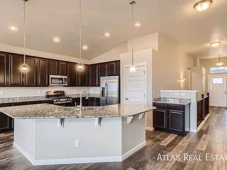 1841 Holloway Dr #JV DISPO SALE CANDID — Photo 4