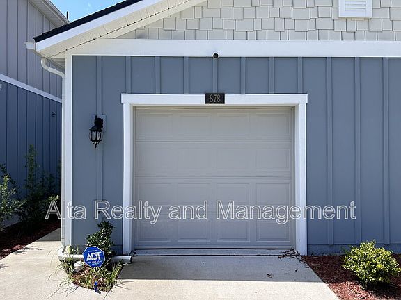 2nd image of 878 Observatory Pkwy