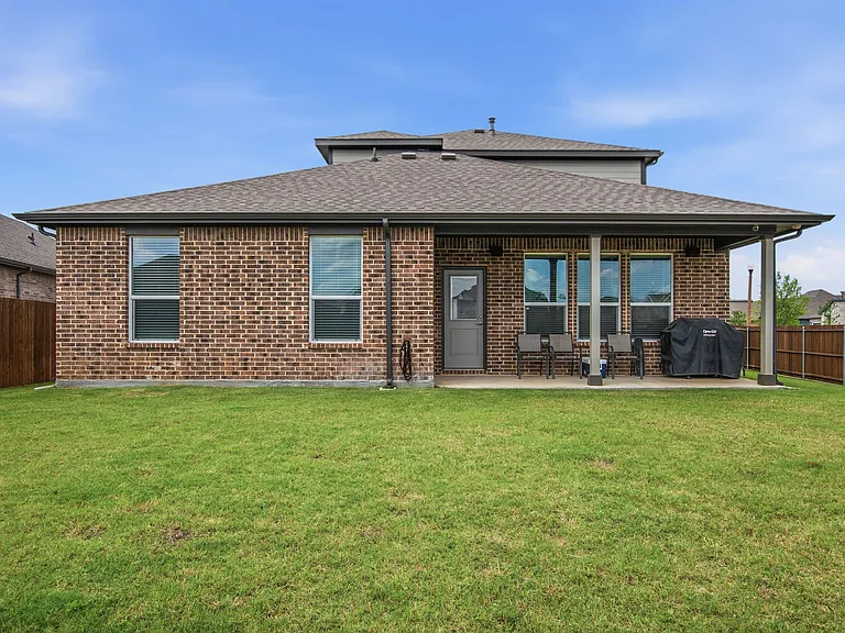 1501 Woodpecker St — Photo 29