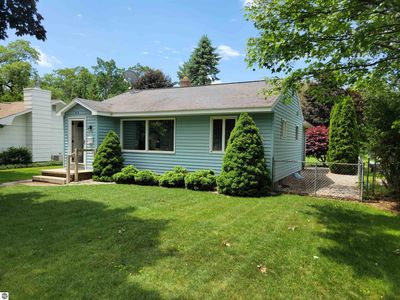 414 Davis St, Traverse City, MI, 49686